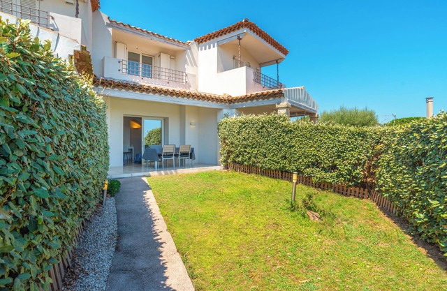 Modern Holiday Home "Villa Rosa dei Venti" Near the Beach and with Sea View
