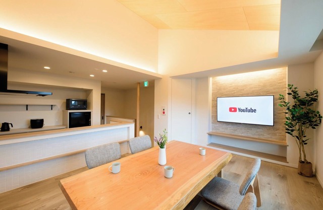 Modern JapaneseSurrounded by Nature and Art101/Ashigarashimo-gun Kanagawa