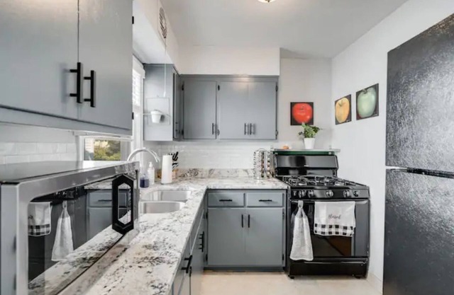 Modern Minneapolis Duplex with Amazing Location