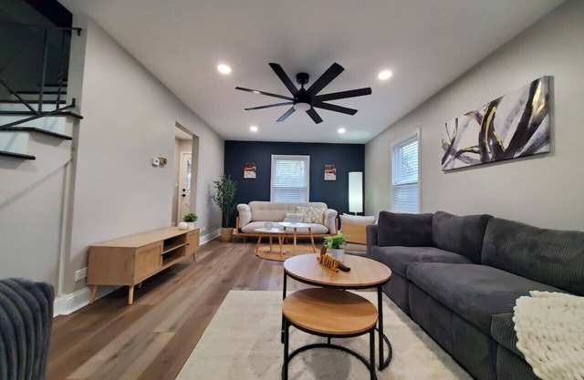 Modern Oasis in Glen Ellyn