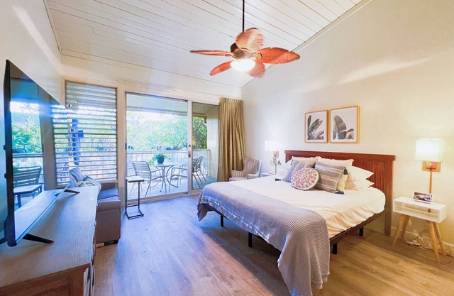Modern Ocean Breeze Oasis, Beautiful Maui Condo