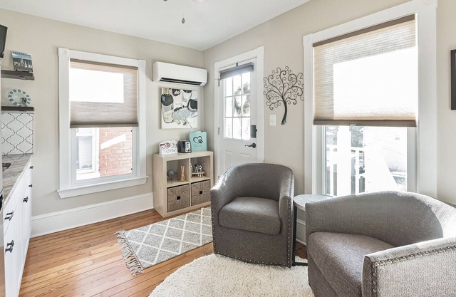 Modern Private Getaway in Historic Frederick City!