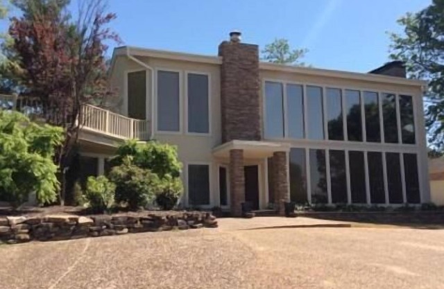 Modern, Spacious Home, Steps Away From Fayetteville Country Club! Monthly Rental