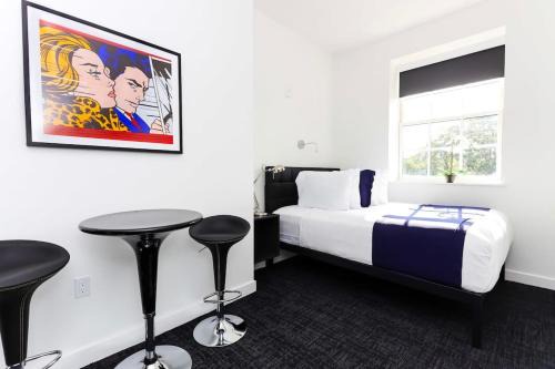 Modern Suite in Fenway Neighborhood