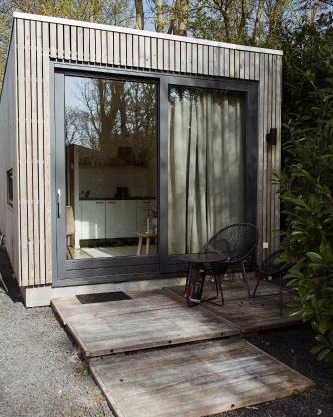 Modern Tiny House op rustig Watersportpark