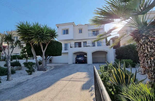 Modern Villa, A/C, Private Pool in Neo Chorio Village with Sea Views to Polis Chrysochous Bay!