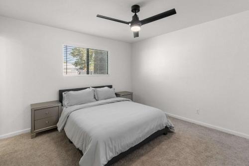 Modern Villa Comphy Stay in Tempe with pool