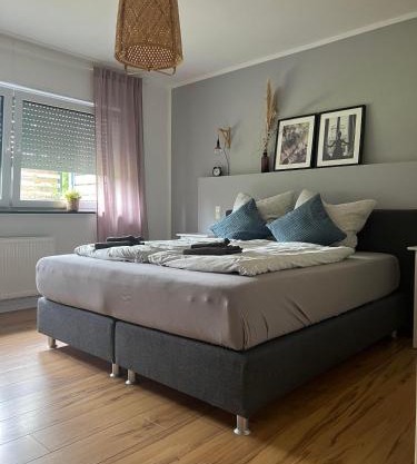 Moderne familienfreundliche Wohnung am Waldrand von Prüm mit Terrasse