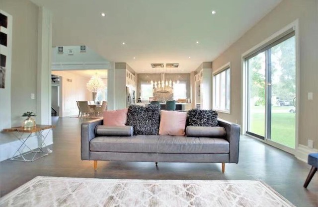 Modernized Five Bedroom Villa
