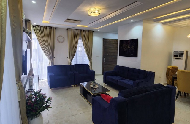 Modupe is a fully equipped villa in Lekki Lagos