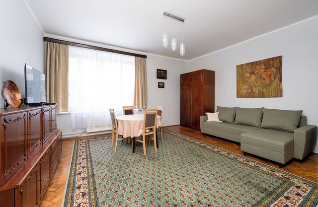 Mogilska Standard Apartment