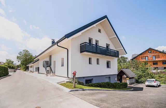 Mojčin Pisker Apartment House