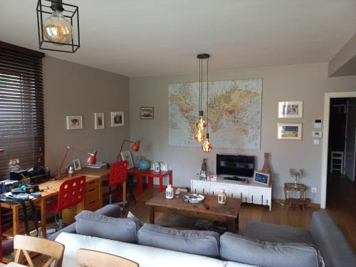 Monastery Garden - nice appartment with 1 double room and 2 single rooms - children welcome - 20 min center Brussels