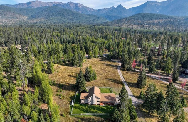 Montana Mountain Getaway - Cabin in the Foothills