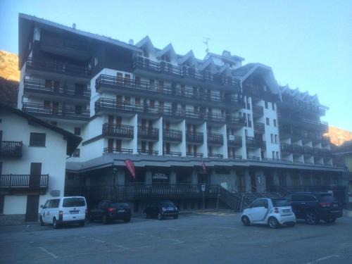 Monte Rosa Ski Apartment