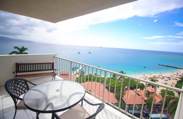 Montego Bay Club Beach Resort