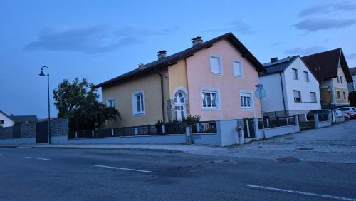 Monteur-Gästezimmer Mank