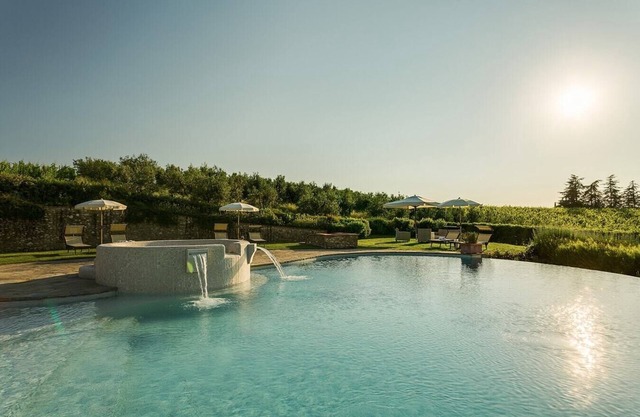 Monti Del Chianti (20 Guests) - Luxury private villa with pool near Florence