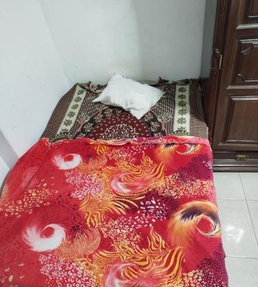 Montijo sharing room over night stay