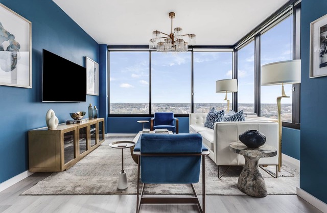 Moody Blues by Atlanta Luxury Rentals