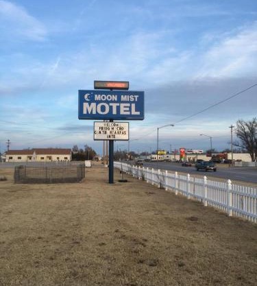 Moon Mist Motel