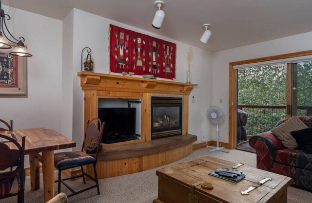 Moose Retreat: Aspen Groves, Patio, Hot Tub, Near Grand Targhee