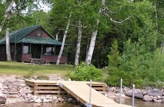 Mooseluck - All the privacy you could want at this simple Maine cabin on Mooselookmeguntic Lake