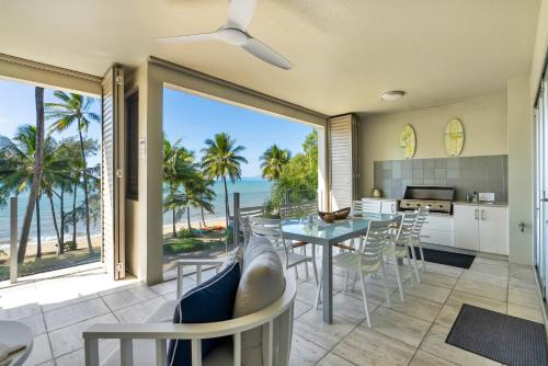 Morado at Island Views—A Palm Cove Poolside Oasis