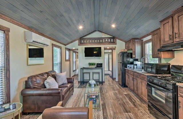 Morganton Tiny Home Less Than 5 Mi to Blue Ridge Lake