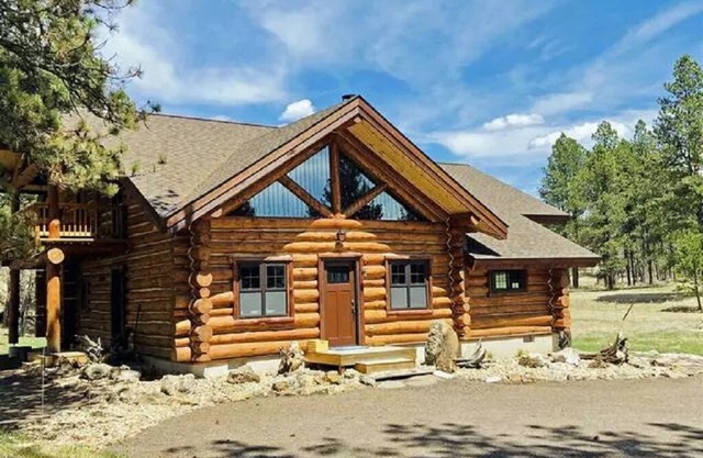 Morris Place Lodge next to Stockake Lake in CSP