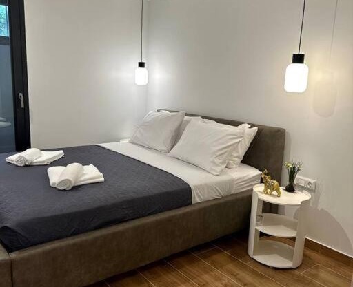 Moschato Stylish Home 1 VIPGreece