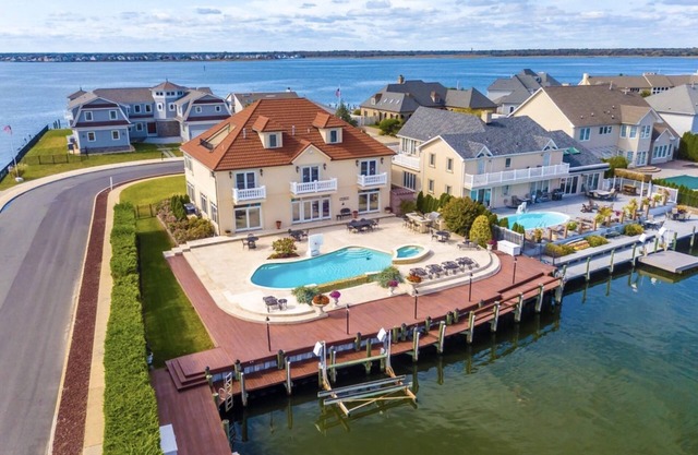 MOST DESIRABLE LOCATION IN MANTOLOKING SHORES