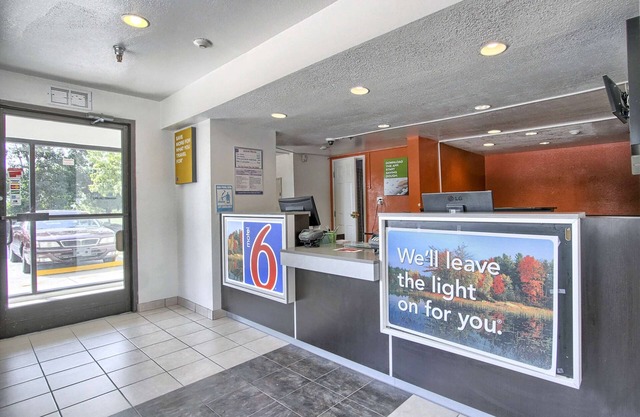 Motel 6 New Cumberland, PA - Harrisburg - Hershey South
