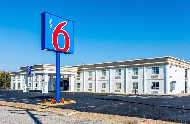 Motel 6 Petersburg, VA - Fort Lee