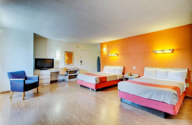 Motel 6 Washington, DC