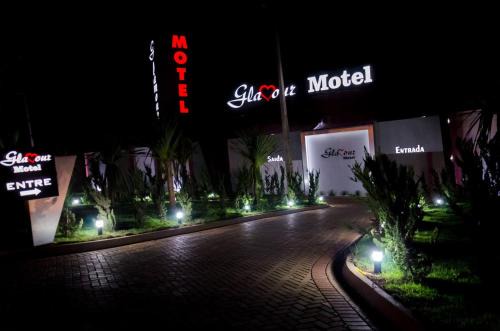 Motel Glamour