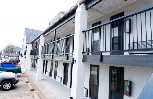 motel one bartlesville