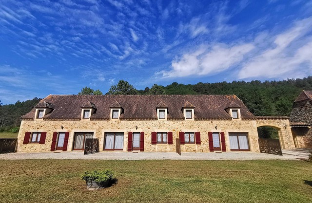 Moulin Haut 18 pers. Quiet and comfortable