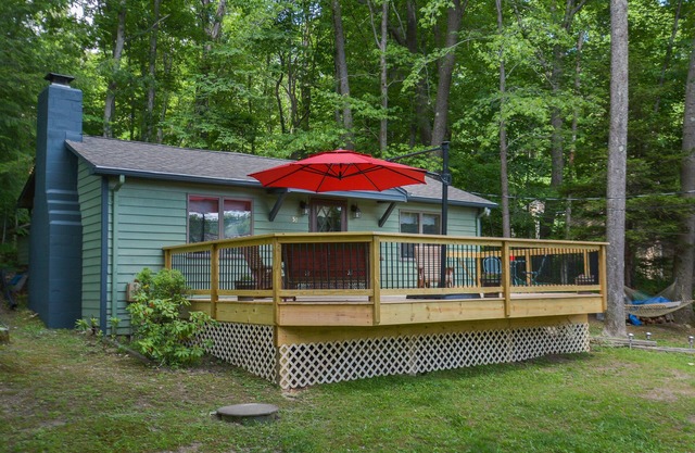 Mountain Escape | Pet Friendly, Dock, Near Wisp!
