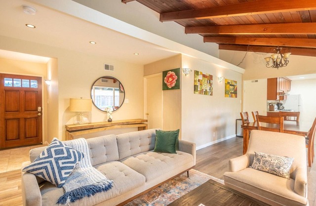 Mountain View 4BR w/Backyard, near Retail & Green Spaces, by Blueground