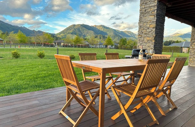 Mountain View Haven - Hanmer Springs Holiday Home