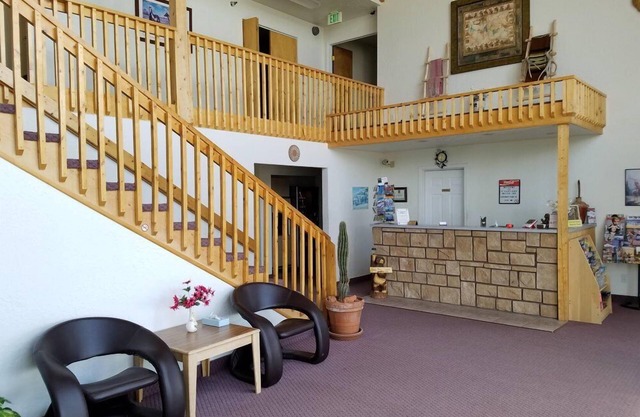Mountain View Motor Inn LLC
