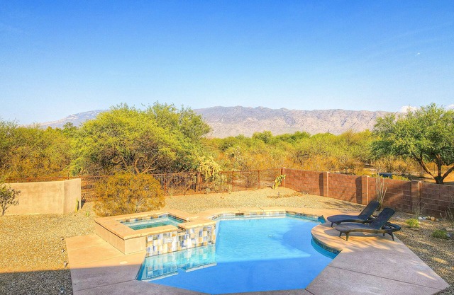 Mountain-view retreat with private pool, spa, patio & central AC - dog-friendly