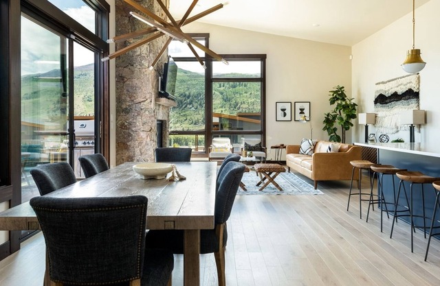 Mountain Zen - Pet Friendly, Luxury Mountain Home