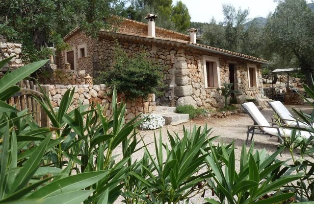 Mountains cottage near the sea for sightseeing and enjoying nature 20% off March