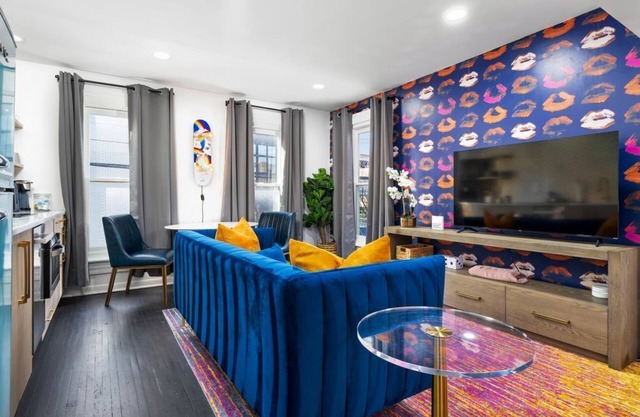 Moxie Flat/High Street/Free Parking!