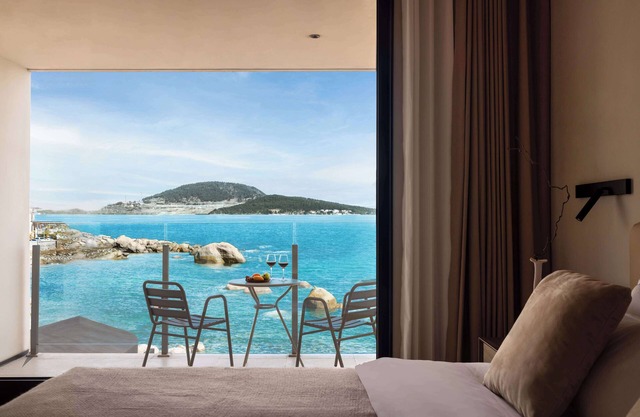 Moya Hotel - Qingdao Laoshan Scenic Area