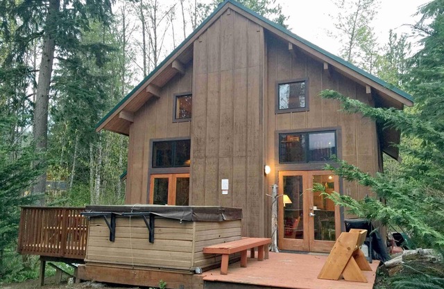Mt. Baker Rim Cabin #44 - Hot Tub- Pets OK - WiFi