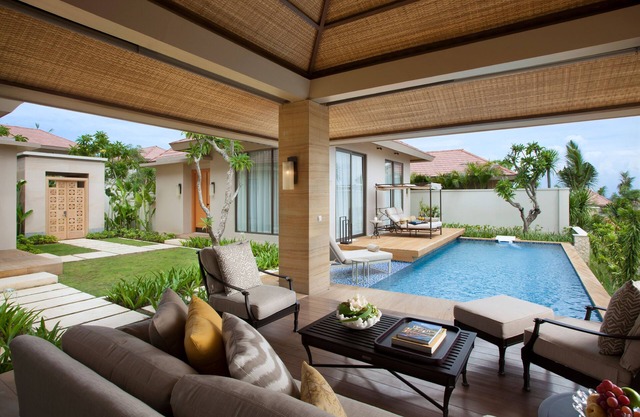 Mulia Villas