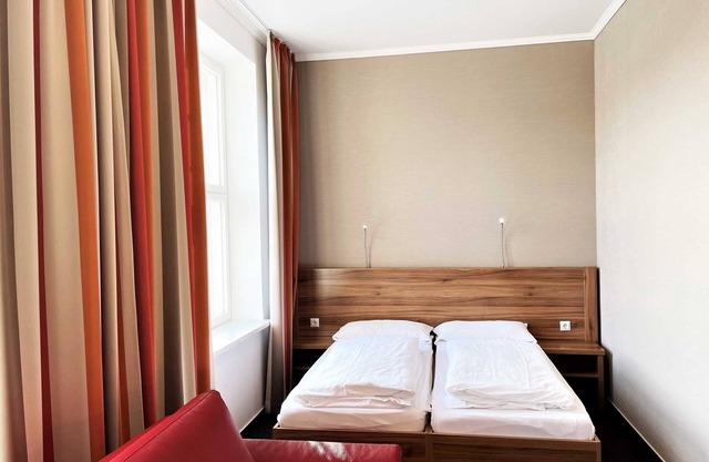 Multi-bed room 107 - IBS Meeting Center